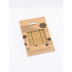Cubes de cire pour emballage alimentaire